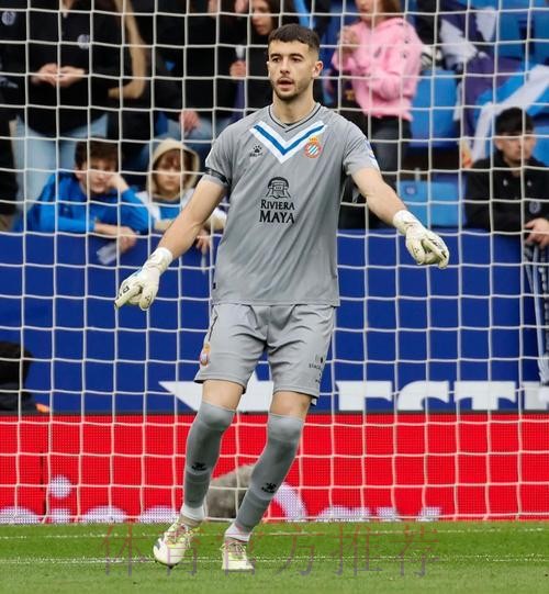 阿斯：皇马有意西班牙人队年轻门将霍安-加西亚